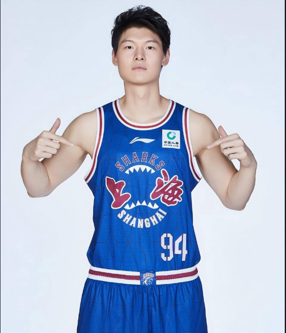 九游官网下载app下载-上海男篮主场告捷，稳固前进阵脚(国足最惨的比赛)