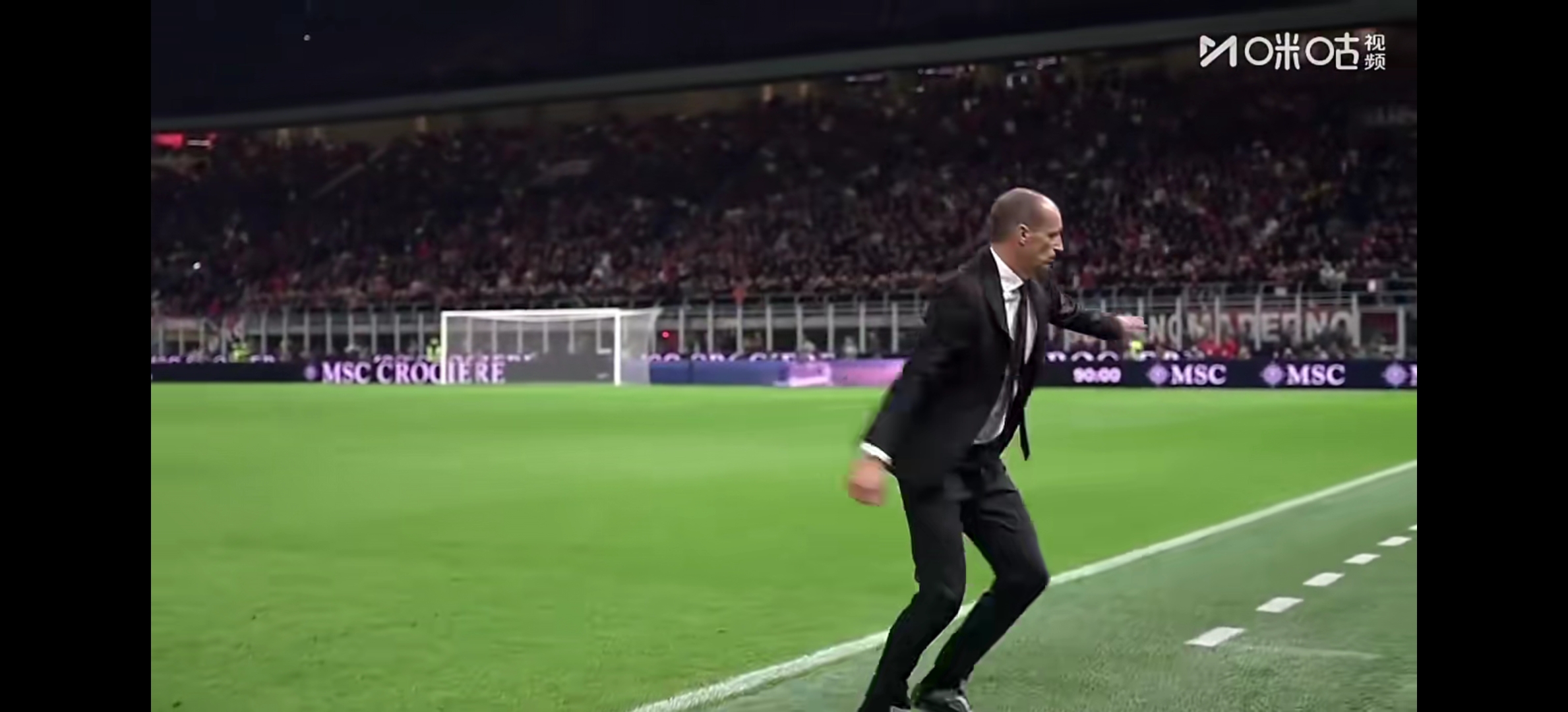 包含那不勒斯客场不敌AC米兰，遭受连败之苦的词条